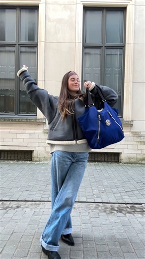 14K views · 31 reactions | Our Kipling Heritage collection is back for the summer! Get into the nostalgic vibes with the new Rapid Navy color-way, just in time for summer ☀️ #Kiplingt#kiplingthailand #KiplingHeritage #Summer #NeverWithoutMyKipling #LiveLight | Kipling | Facebook