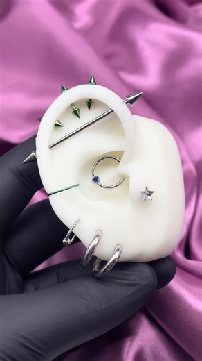 Scary bitch is where it’s at 💘 #piercings