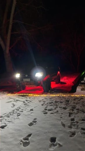 The stove tent is back! Overlanding with a hot tent! 4th gen 4Runner v8 in the wild