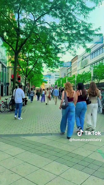 Exploring Hanover, Germany: A Scenic Walk