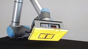 Robot hand uses static electricity to pick up almost anything - with no moving parts