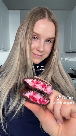 Selma (healthy & easy recipes) (@fitfoodieselma) - 3-Ingredient Chocolate Raspberry Bites Recipe
