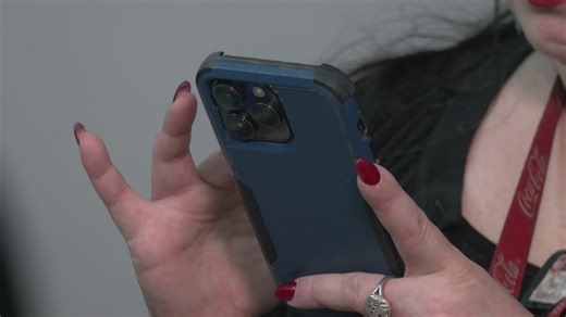 Thanksgiving mix-up turns into holiday to remember for one Oklahoma woman... thanks to a group text