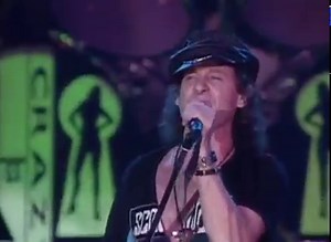 3:47 Scorpions - Bad Boys Running Wild (Live in Berlin 1990). 🎼 | Domination Blues