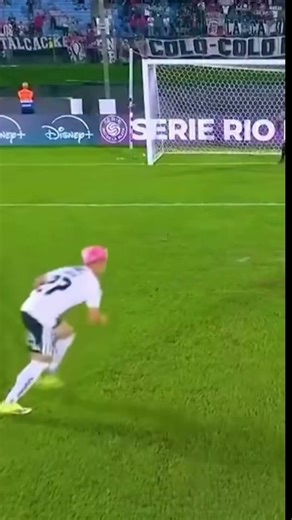 أكثر عقوبة محرجة على الإطلاق!#football