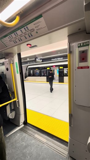 TTC LRV 6506 - Closing Door Chime - Line 6