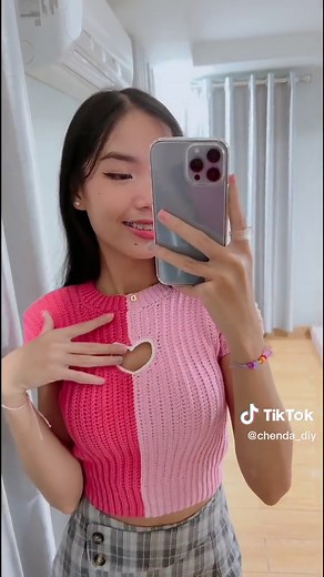 Crochet Heart Cut Out Top💗💖 full tutorial available on my YT channel Chenda DIY. #chendadiy #crochet #crochettutorial #crocheting #crochettiktok #crochettop #crochethearttop #crochetheartcutouttop