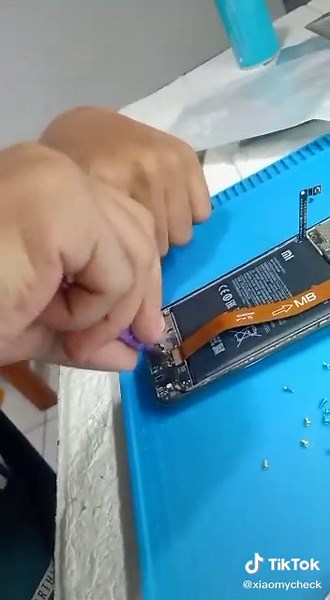 Restorasi Redmi Note 8 Pro: Unboxing dan Perbaikan