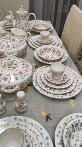 Duchess bone china England Jacobean | Triple J shop