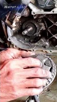 DISASSEMBLING VARIO 110 CVT SYSTEM