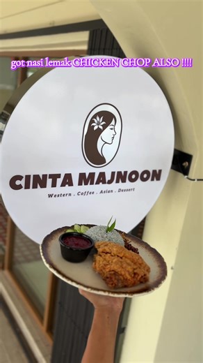 Best Seller Menu: Nasi Lemak Bunga Telang di JB Cafe