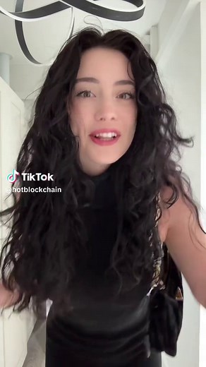 em (@hotblockchain)’s videos with original sound - em