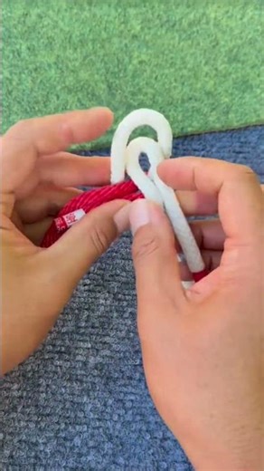Rope splicing technique tutorial for strong and reliable rope joints #ropework #DIYtips #knotskills