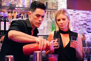 How To Be A Good Waiter/ Waitress: Our Top 10 Serving Skills