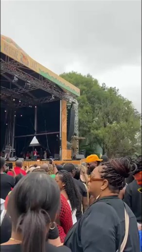 Duane Stephenson bij Reggaelake Festival 2025 in Amsterdam bij Gaasperplas ❤️💛💚.@Duane Stephenson @duanestephensonreggae #reggaelake #Gaasperplas #reggaelakefestival2025 #duanestephenson .
