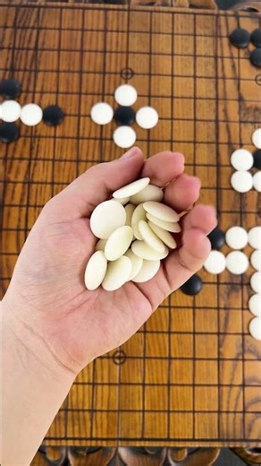 This Wooden Go Set Has Velvet-Lined Compartments #craftsmanship #boardgames