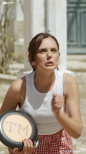 É sábadoooooooooooooooo! É noite de Taskmasterrrrrrrrr!! 🎆🎆 21h50 na RTP1 #taskmasterpt #rtp1 #fremantlept | Taskmaster Portugal