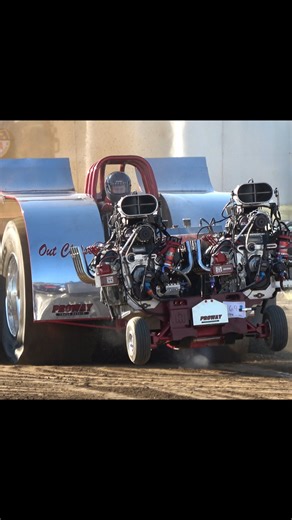 13K views · 323 reactions | The "Out Classed" Super Modified Tractor pulling in Dayton, OH in 2024! #tractorpulling #supercharged #motorsport #horsepower | BB Pulling Videos | Facebook