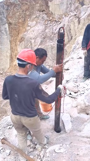 Rilon-Upgraded CO2 Gas Rock Blasting System-Easy to operate, safe and powerful #co2rockblasting #explorerpage #rockblasting #trending #viral #reels #viralvideoreels #min | Henrt