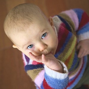 Baby On A Roll (A Tummy Time Tale) - Janet Lansbury