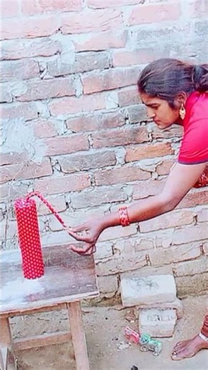 experiment video/machis ki tiliyon se chalne wala patakha