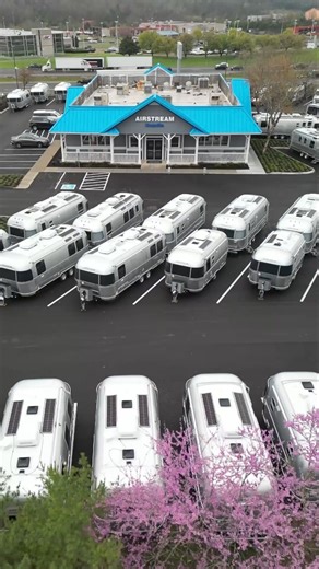 3.3K views | Need Saturday plans? #Airstream of Knoxville's Grand Opening event is in just TWO days! Between the free food, entertainment, giveaways, and tons of Airstreams to tour - we've got something for you and the whole family! Be sure to register for your spot here: Airstream of Knoxville Grand Opening | Lazydays | Facebook