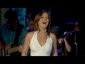 Celtic Woman - The Sky and the Dawn and the Sun (A New Journey)