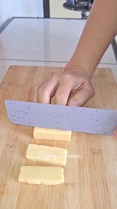 Pagsamahin mo ang Milo at tinapay ang sarap #bread #milo #cheese #foryoupageシ #easyrecipes #meryenda #trend #virals #everyone #followers #highlights | Hapag Kainan