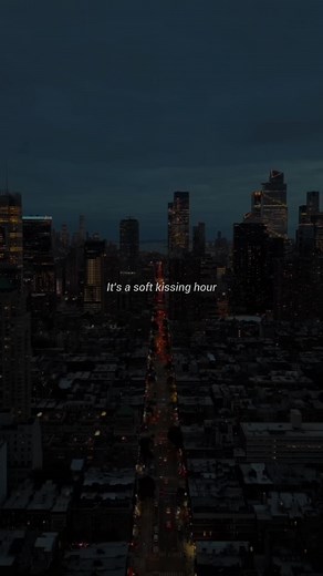 Soft Kissing Hour with Nat & Alex Wolff