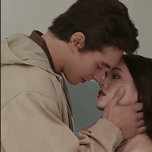 Seth and Fifi really said “one kiss isn’t enough” 💋 #EvanAdams #DramaboxSeries
