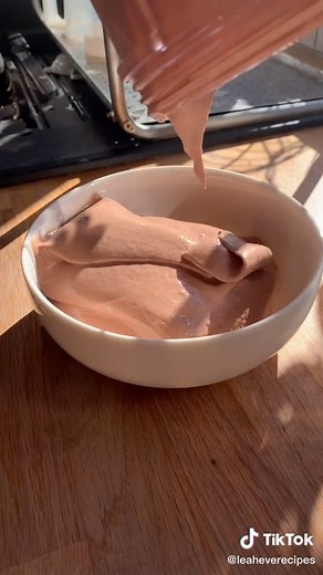 Delicious Chocolate Smoothie Bowl Recipe