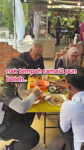 Book Your Gathering at Cafe 415 Kerteh Today