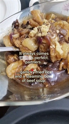 Tender Beef. Garlic Rice. Hot Soup. That's Pares. 🥰