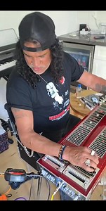 1.6M views · 16K reactions | New video of Slash practicing at home. Thanks to Meegan | Slash News | Facebook
