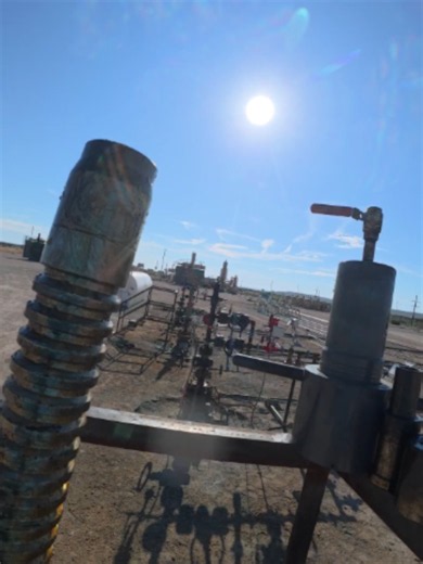 How to Use Plungers on Oilfield Equipment | Blue Collar Oil & Gas Tips