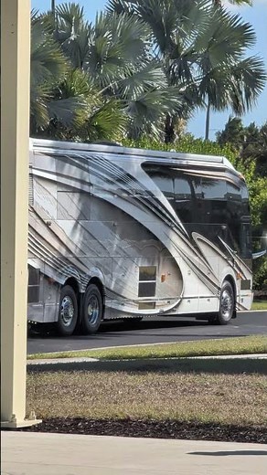 Liberty Coach and Matching Stacker Trailer for Sale $1,175,000 or can be sold separately!