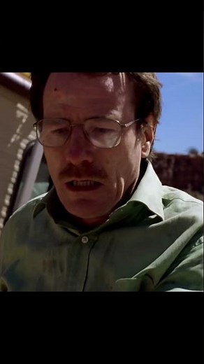 Walter white's first crime | Breaking Bad S1E1 Pt1 Storytelling