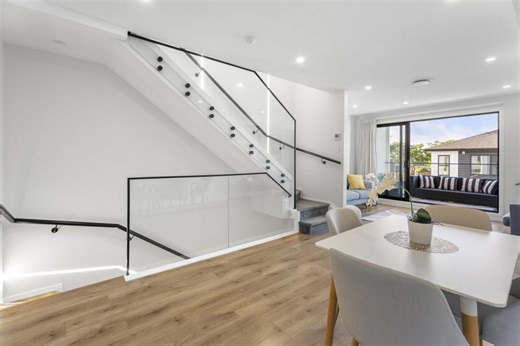 2/245 Campbell Road, Greenlane, Auckland City, Auckland