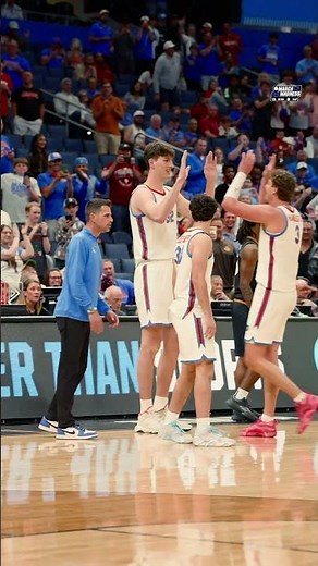 7-9 Oliver Rioux dunks in March Madness 😱 #shorts
