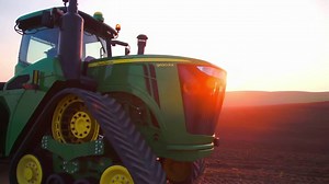 165K views · 14 reactions | The #JohnDeere 9RX Series Tractors are the perfect combination of power, performance and intelligence all wrapped up in a 4-Track. Take a closer look at the technology that powers some of the world's most powerful tractors: https://bit.ly/2MjrfTk | Machinefinder | Facebook