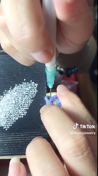 Jewelry Making Techniques for Small Businesses