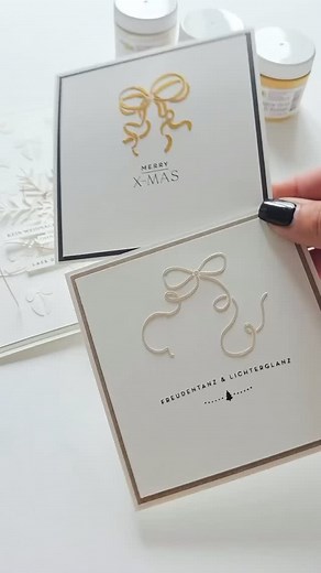 Simply gorgeous, elegant cards by our friends over at Alexandra Renke 🤍🤎 Look at that delightful application of our TCW Stencil Butters in Seashell and Champagne Gold as well as our Light & Fluffy Modeling Paste paired with their lovely stencils for beautiful pattern and texture 🤍🤎 Get @reshare_app • @alexandrarenke Schleifen Party - Minimal Cardmaking Stencil Schleifen Trio 1 - ST-AR-Ba0017 Stencil Schleifen Trio 2 - ST-AR-Ba0018 Stencil Schleifenregen - ST-AR-Ba0019 Clear Stamps Adventszau