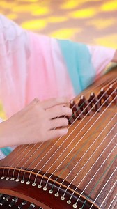 The spring river's tides merge with the sea level, when suddenly the sound of a zither is heard on the shore...春江潮水连海平，忽闻岸上有琴声……#春江花月夜 #古筝 #中国传统乐器 | Love.Chinese.music