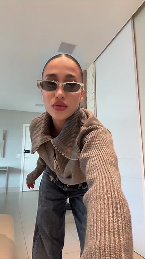 Rafaella Clothing: Stylish Baggy Jeans Outfit Ideas