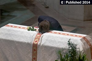 Capital Mourns Bradlee, and the Passing of an Era