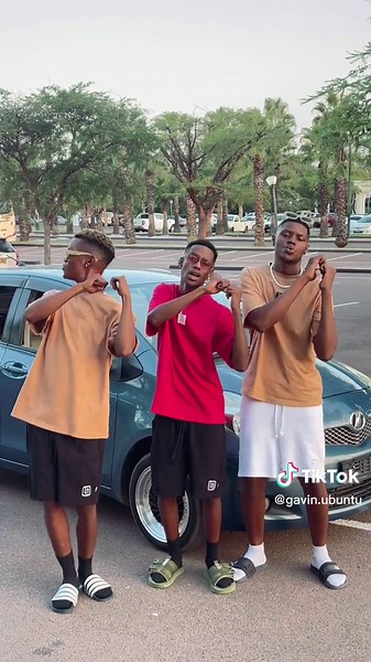 MINISTER.SOUND (@gavin.ubuntu) - 👕TShirts? I’m your plug 📍@Thami Ubuntu @Jame McVernando #ubuntubandmerch #gavinubuntu #thamiubuntu #jamemcvernando #SAMA28