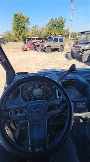 2017 Can-Am HD10 defender. How to reset the maintenance light. #canamfam #canam #CanAmOffRoad #canamhd10 | Gold's Garage