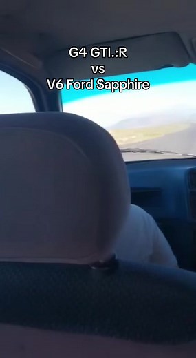 early morning rollers♿️. #golf4 #mk4 #mk4golf #mk4gti #mk4gtiturbo #mk4r32 #volkswagen #volkswagengolf #vw #vwgolf #capetown #capetownsouthafrica #dailydriver #dailydriven #racing #streetracing #race