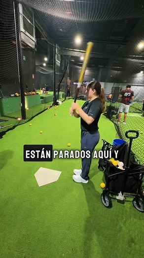 29K views · 2.9K reactions | Mejora tu bateo y fildeo en las clínicas de softball con @marian_castrov92 漏 Lunes a Viernes de 8 a 10 pm, todas las edades ⭐️ #soyMVP #softball #training #lms #losmochis #drills #baseballacademy | MVP Athletes | Facebook