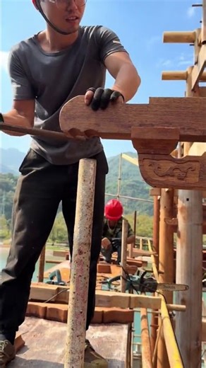 Construction of traditional Chinese-style wooden houses. #wooddesigner #asmr #woodworking #asmr